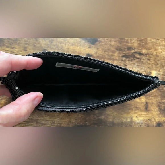 Mad by design | abalone shell wristlet - Picture 8 of 10